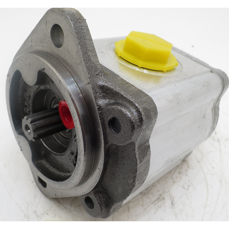 HYDRAULIC PUMP 6669385 6650678 6667723 FOR BOBCAT 753 763 773 7753 653 751 550/1/30574 550/1/34727
